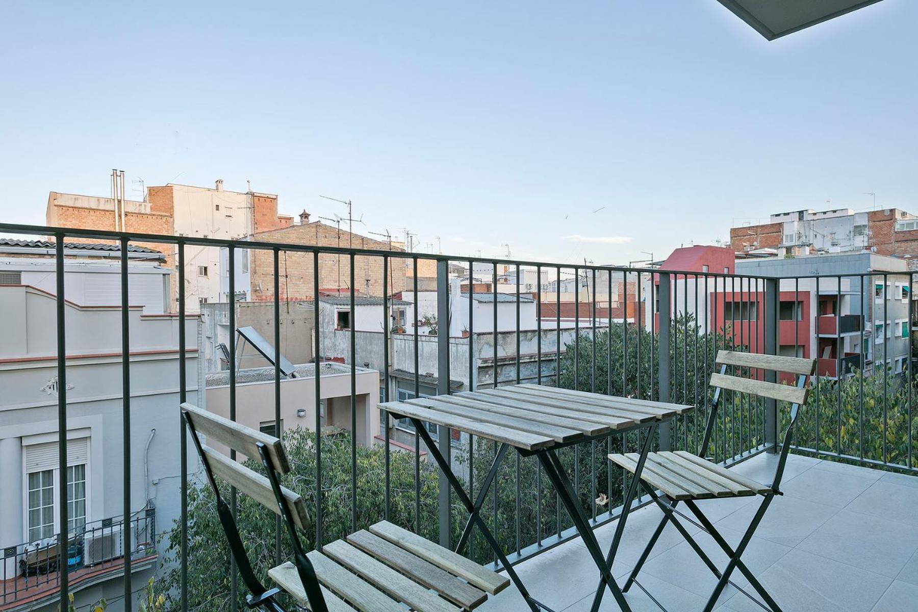 Bonito Piso Cerca Del Campo De Futbol De Barcelona Daire L'Hospitalet de Llobregat Dış mekan fotoğraf